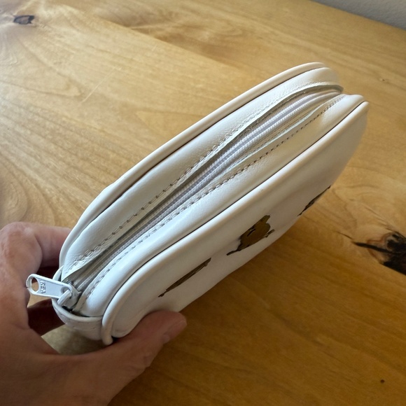 MANEL OF SWITZERLAND VINTAGE BAG WRISTLET CROSSBODY STRAPS GOLDTONE ANIMALS - Picture 4 of 11